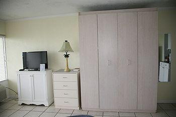 Traders Inn Beach Club Ormond Beach Eksteriør billede